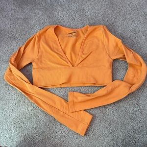 Garage Seamless Long Sleeve